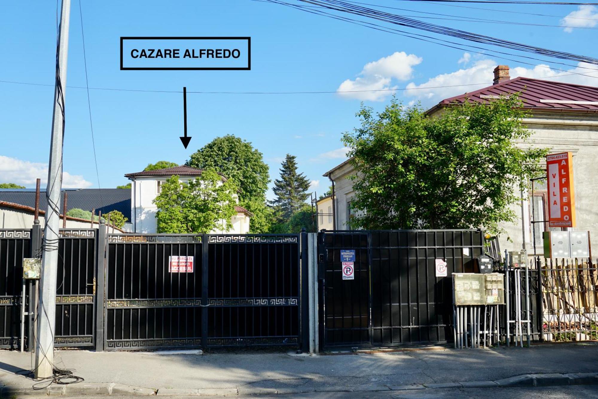 Cazare Alfredo كرايوفا المظهر الخارجي الصورة